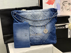 Chanel 22 Shopping Bag