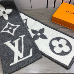 LV Autumn and Winter Scarf