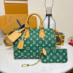 Louis Vuitton Speedy Bandoulière 30 Bag Green