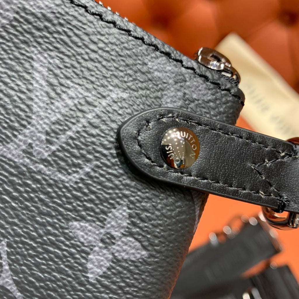 LV Trio Messenger Bag