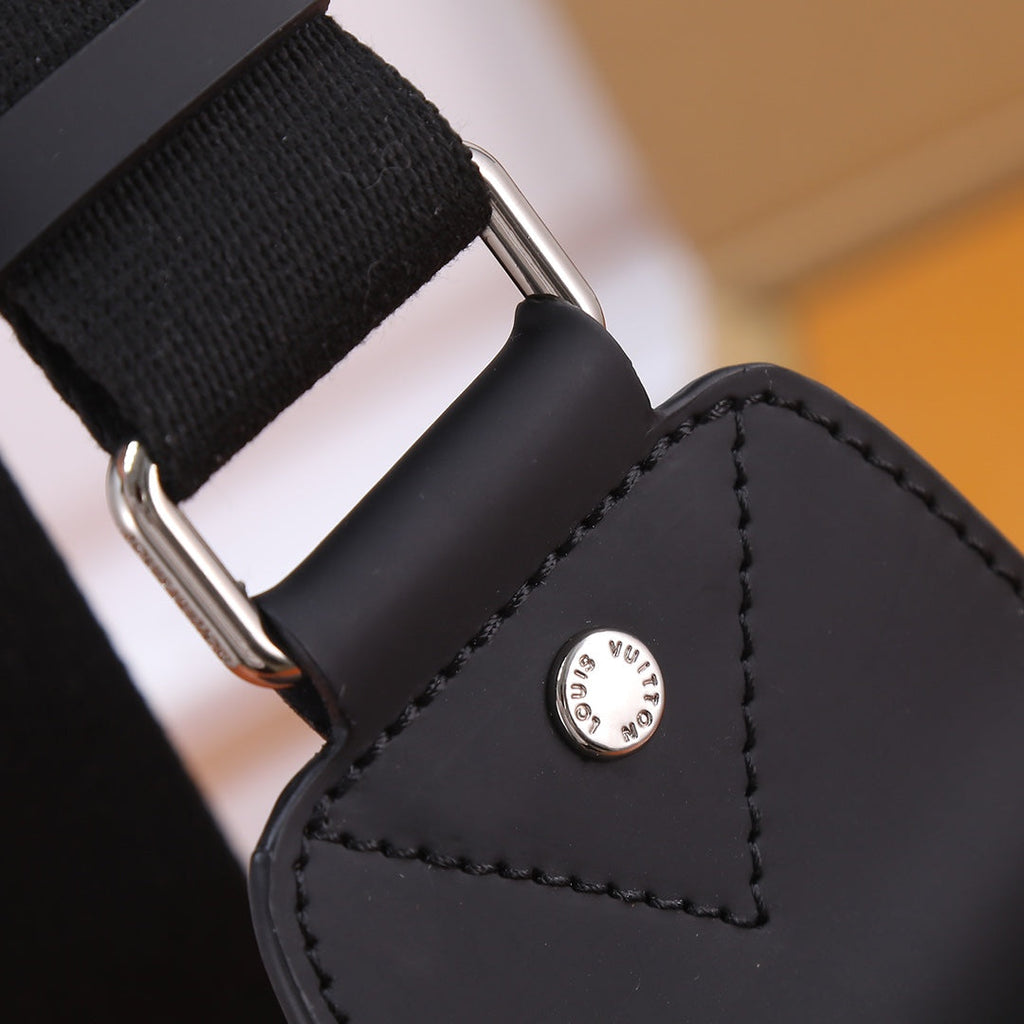 LV Avenue Shoulder Bag