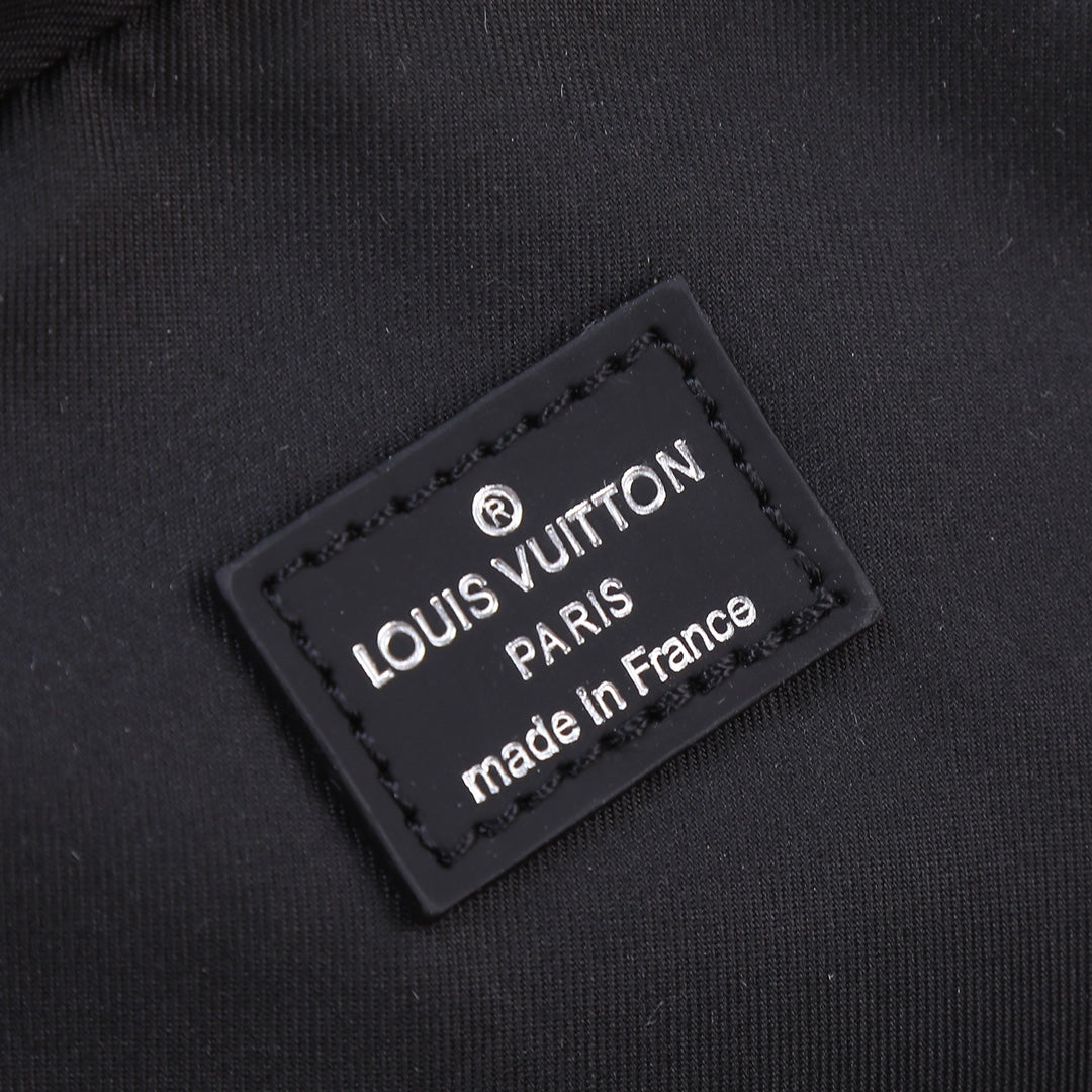 LV Avenue Shoulder Bag
