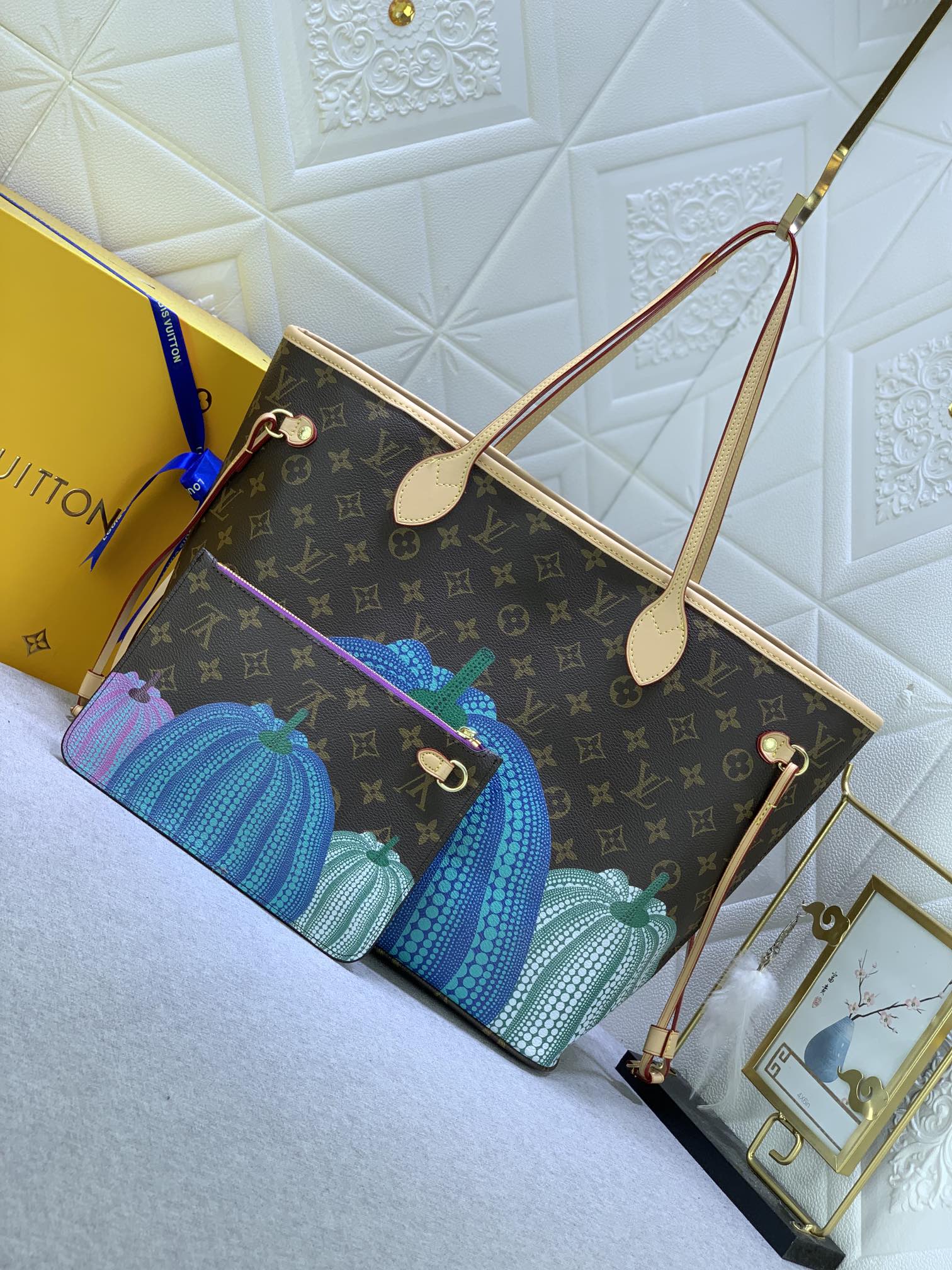 LV Neverfull Pumpkin Bag