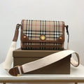 Burberry Note Bag