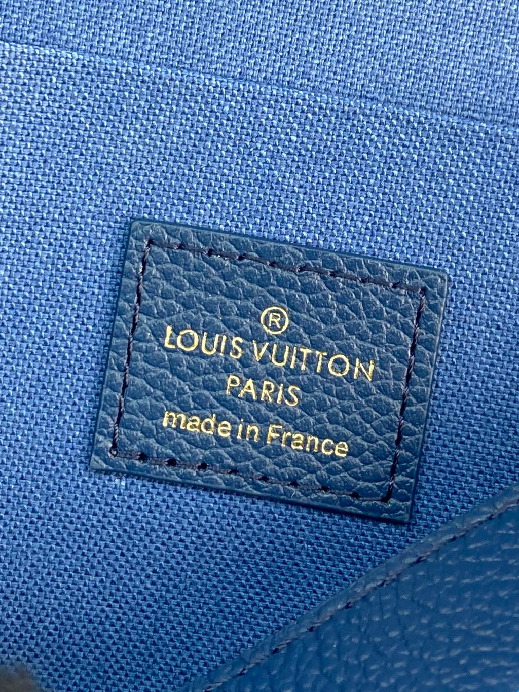 LV FÉLICIE POCHETTE Chain Bag