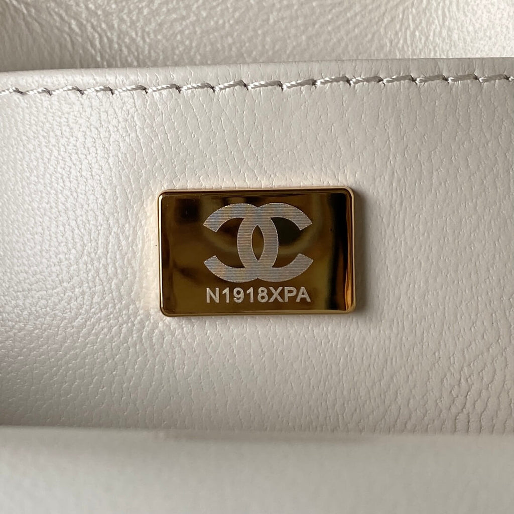 Chanel Matelasse 2 Way Top Handle Chain Bag