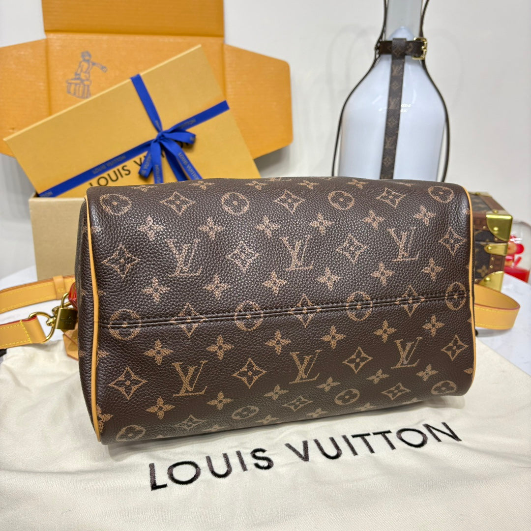 Louis Vuitton Speedy Bandoulière 30 Bag