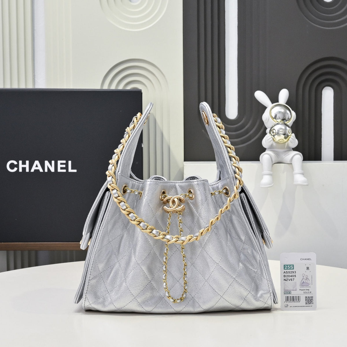 Chanel Hobo 25c Light Gray Handbag