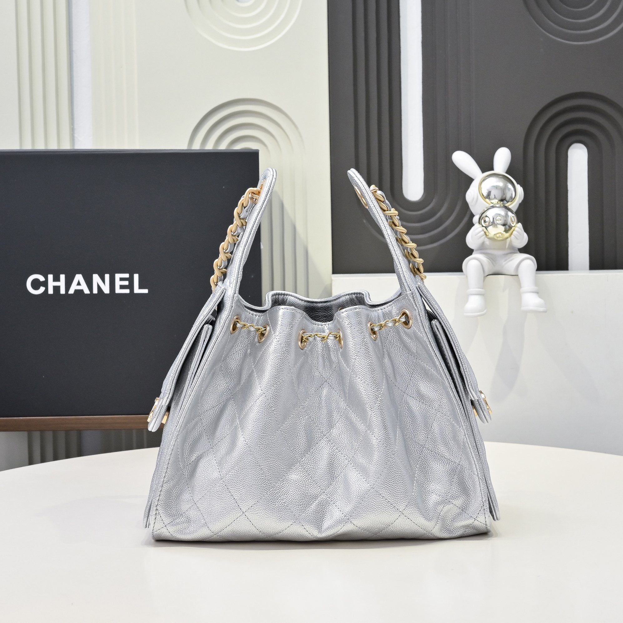 Chanel Hobo 25c Light Gray Handbag