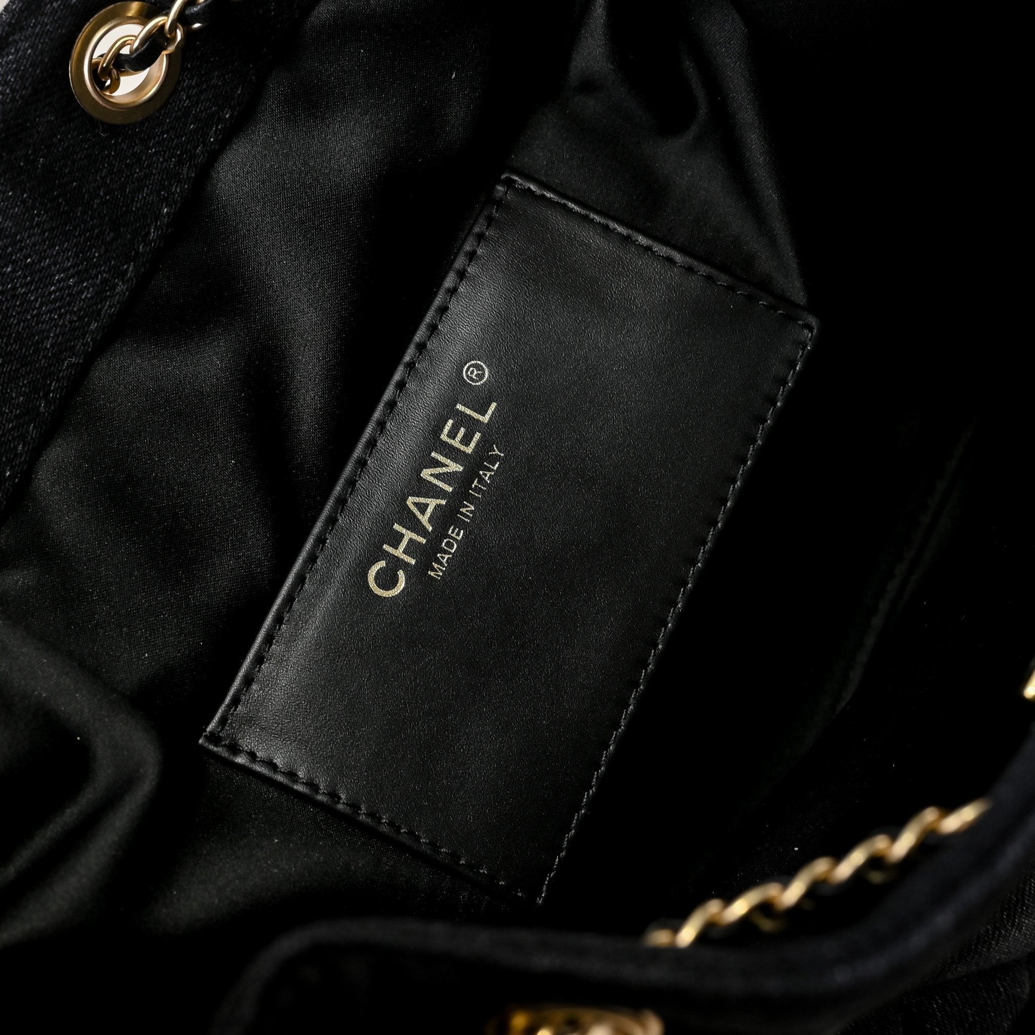 Chanel Hobo 25c Handbag